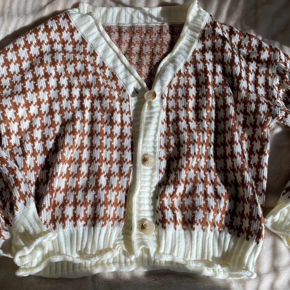 Patterned Sweater - Picture 3 of 4